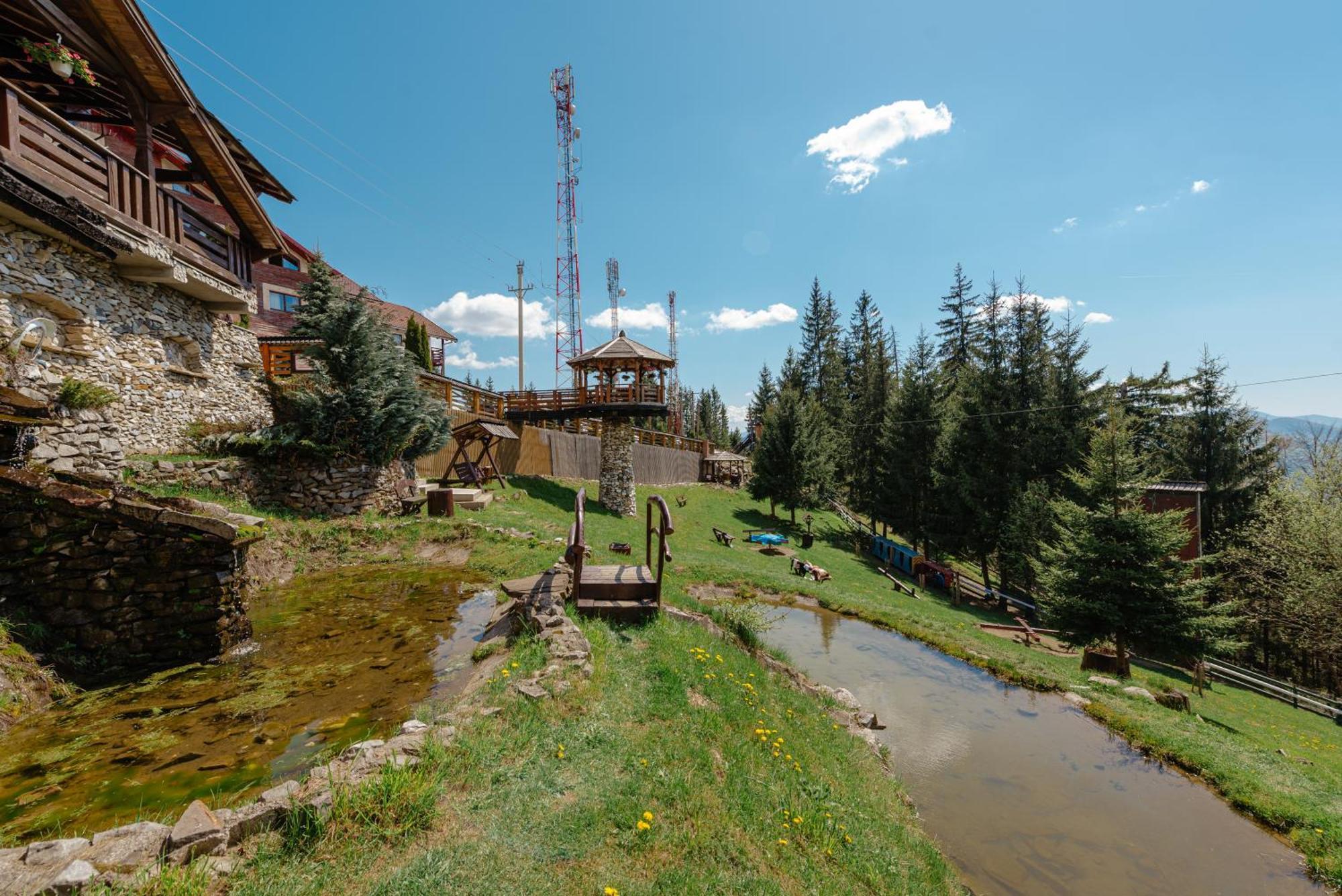 Complex Turistic Alpina Blazna Sant Hotel Exterior photo